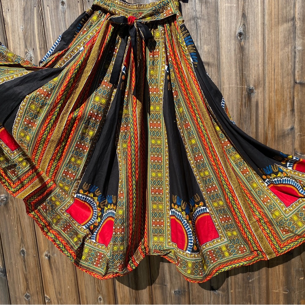 Vibrant Multicolor Full Circle Statement Skirt - Picture 8 of 13